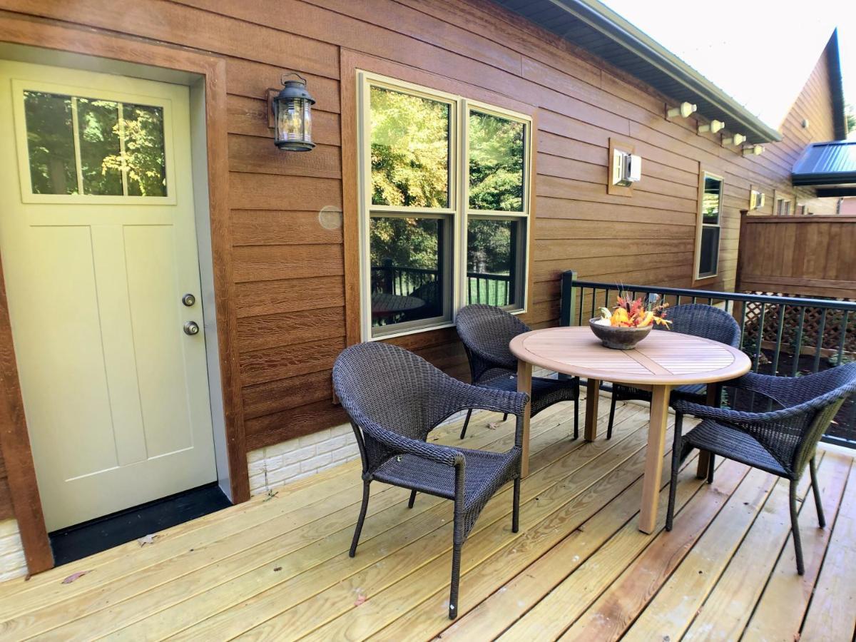 Sojourner'S Lodge & Log Cabin Suites Dundee Exterior foto
